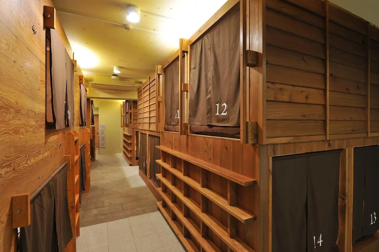 Kapsül Otel Khaosan Tokyo Samurai
